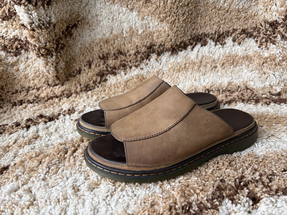 Шльопанці Dr. Martens ZebZag AnyWai