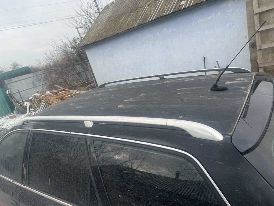 Продам Ауді та запасний кузов до неї