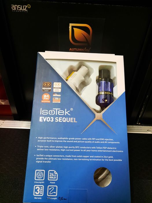IsoTek EVO3 Sequel IEC C15-Neutrik Link 0,5m - Cabo de corrente - Novo