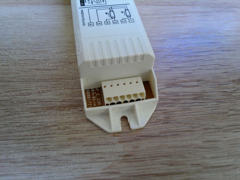 Statecznik do świetlówek philips HF-E 236 TL-D II
