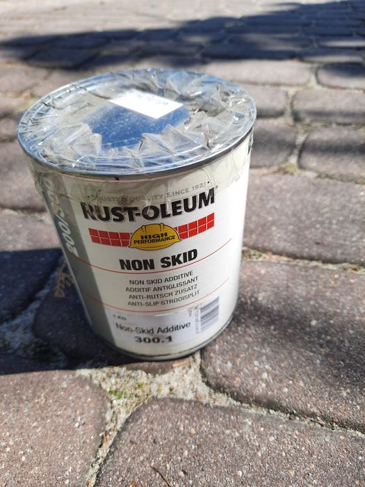 Antypoślizgowy dodatek do farb Rusto-oleum