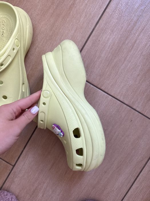 crocs zielone,
