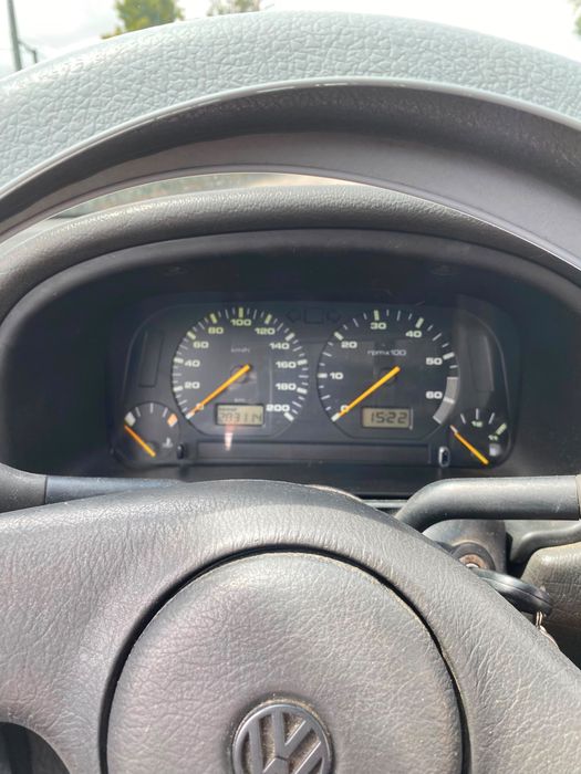 Volkswagen polo 800€ ( Negociavel)