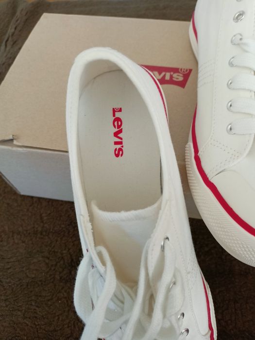 Trampki Levis 43 nowe
