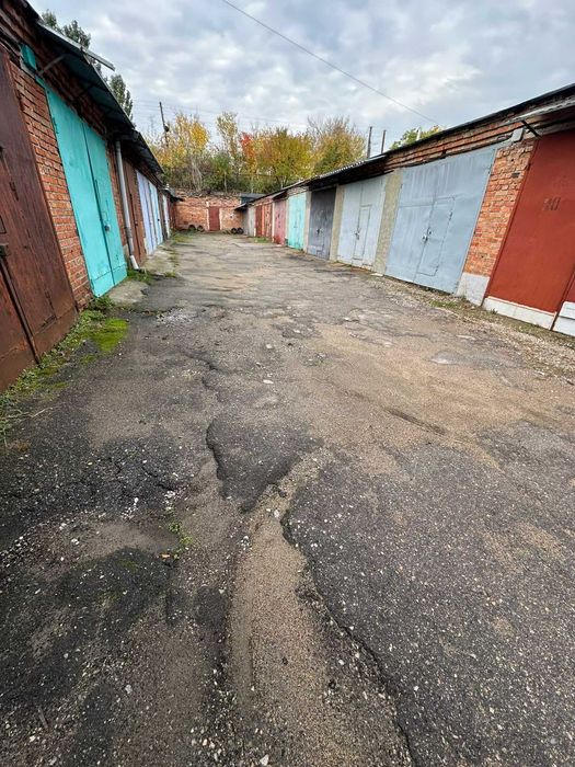 Продам гараж сел.Жуковськоґо . Харків