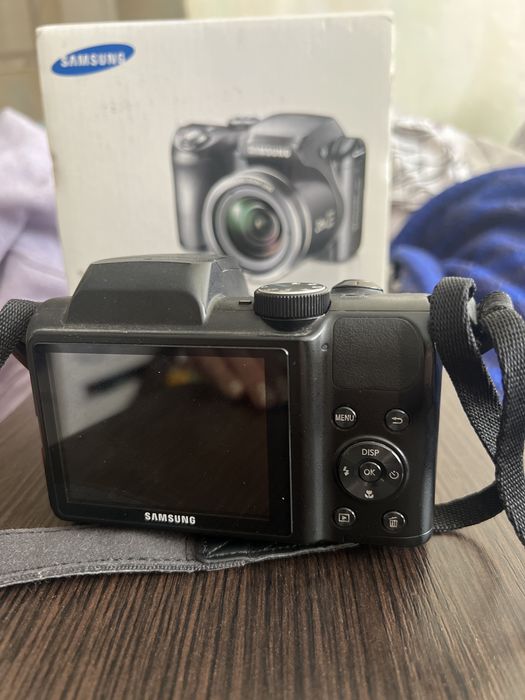Продам Фотоапарат Samsung WB 100