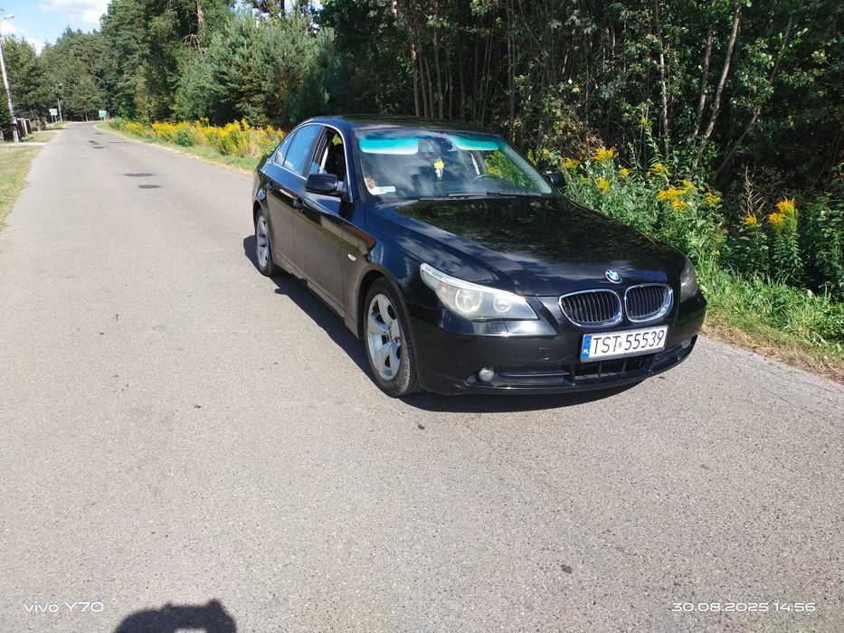 BMW E60 2004 r 2.5 B