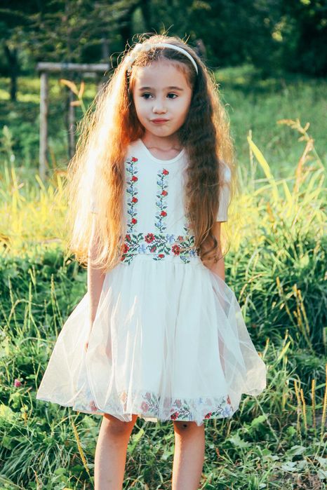 Фотограф на випускний альбом/друк фотокниг