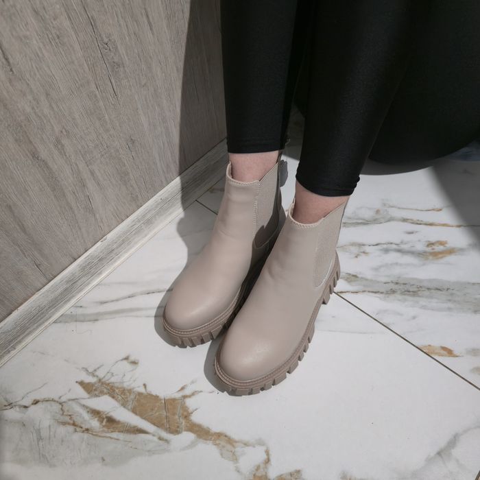 Шкіра зимові жіночі челсі бежеві 37 38 39 40 41