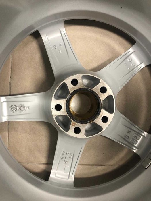 Jante original DEZENT 18 polegadas - Como novas