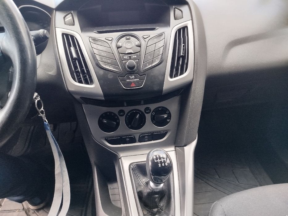 Para peças FORD Focus III