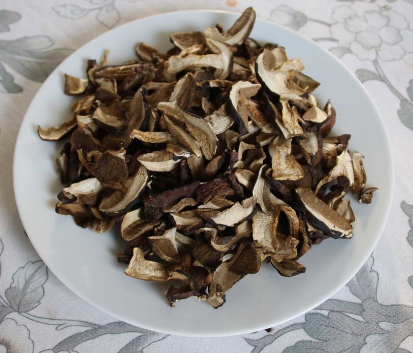 Grzyby suszone podgrzybki - porcja 50g.