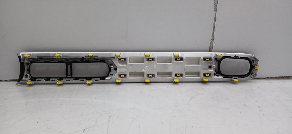 Moldura da consola central / rádio / aro CITROËN C3 III (SX)