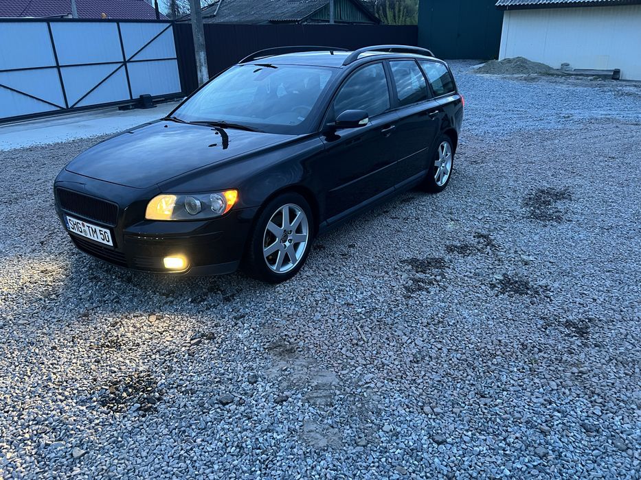 Продам Volvo V50 2.0 для військових