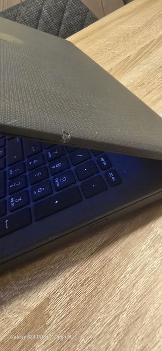 Portátil HP G7 com carregador