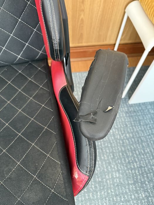 Cadeira Gaming preta