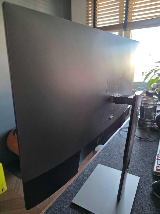 Monitor Dell U2721DE IPS