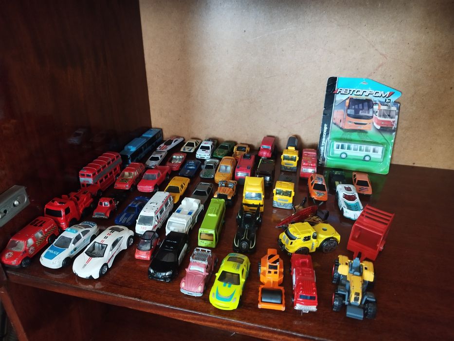 машинки / модельки / игрушки для мальчика НОВОЕ ФОТО