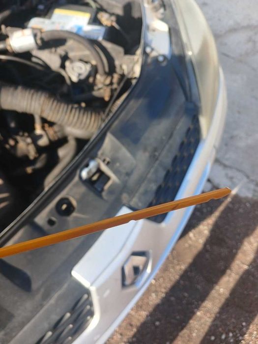 продаж автомобіля Renault Clio 2