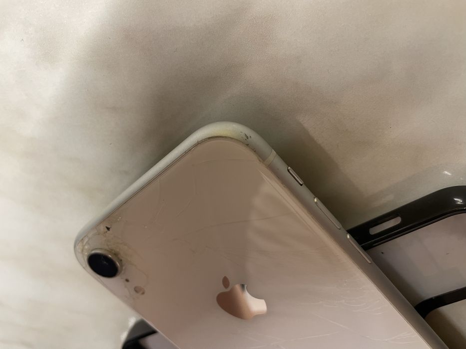 продам айфон xr заблокирован под айклауд