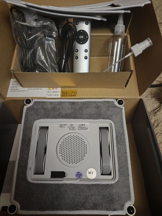 Робот для миття вікон