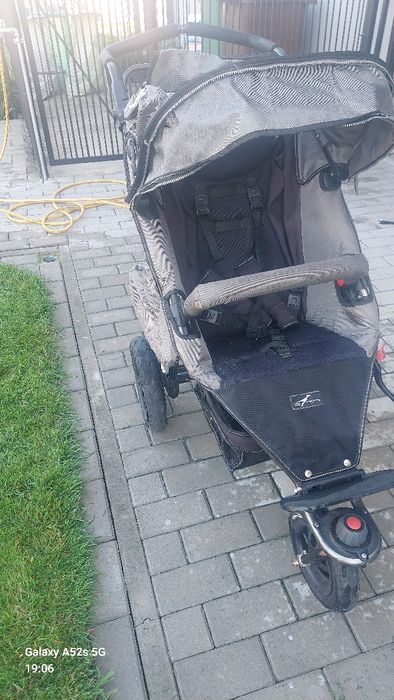 Sprzedam wózek trójkołowy