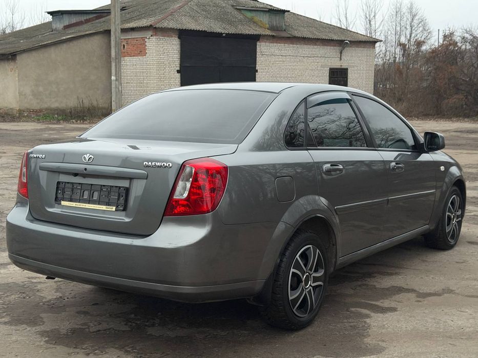 Продам  Daewoo Gentra 2014 год Автомат
