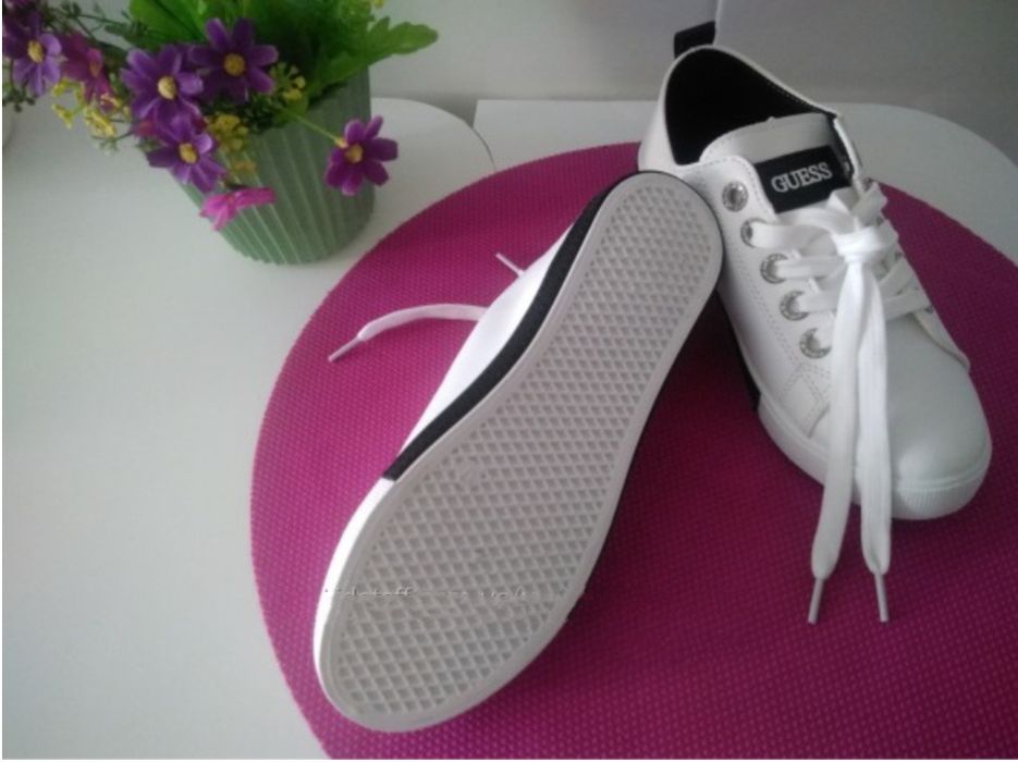 Sapatilhas GUESS branco