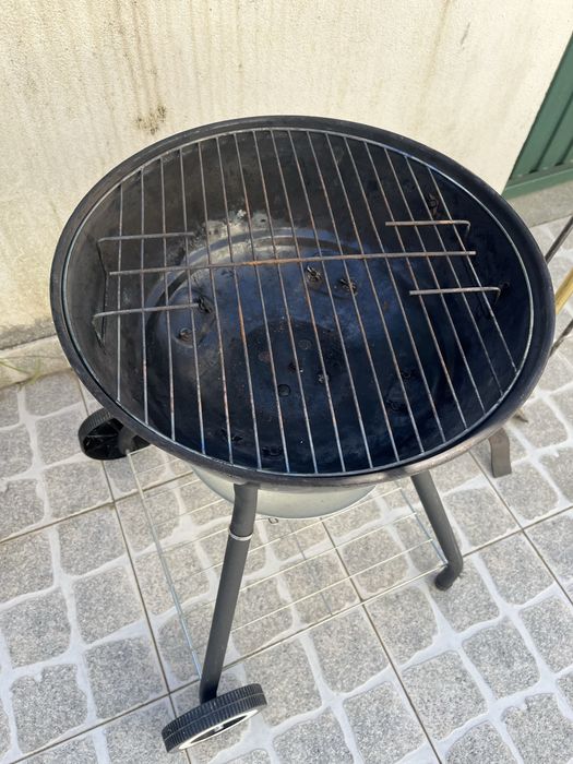 Grelhador e utensilios churrasco