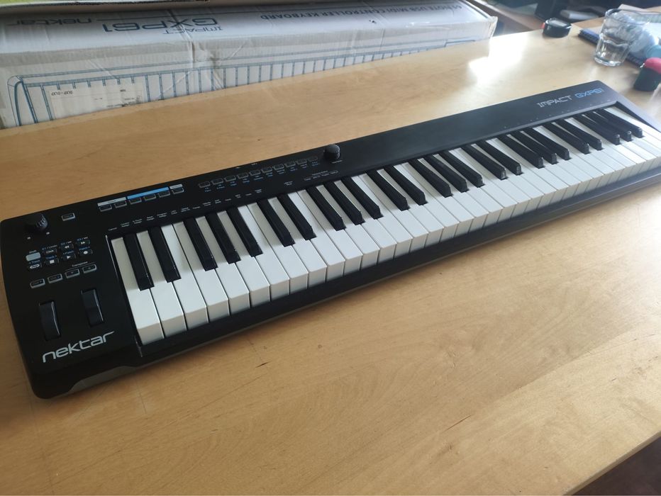Nektar GXP61 - Teclado Controlador MIDI