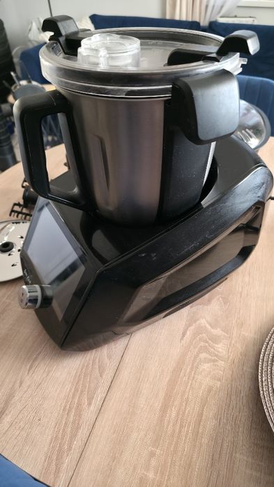 Robot kuchenny Sam Cook
