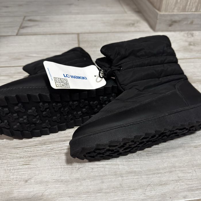 LC WAIKIKI Теплі сапожки (37 розмір)