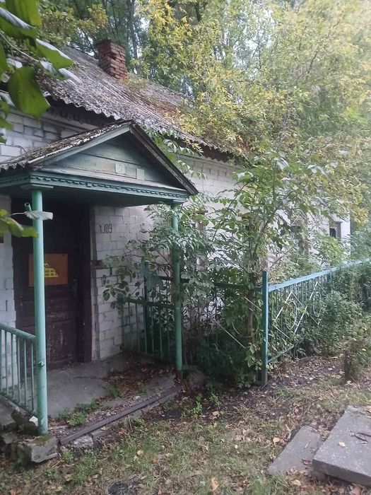 Будинок " Парткабінет" , с. Олишівка  , Чернігівський район , Чернігівської області .