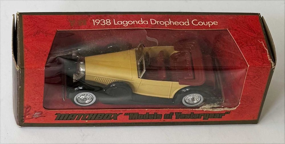 Y-11 Matchbox_1938 LAGONDA Drophead Coupe. Série “Models Of Yesteryear”. Completo, como novo.