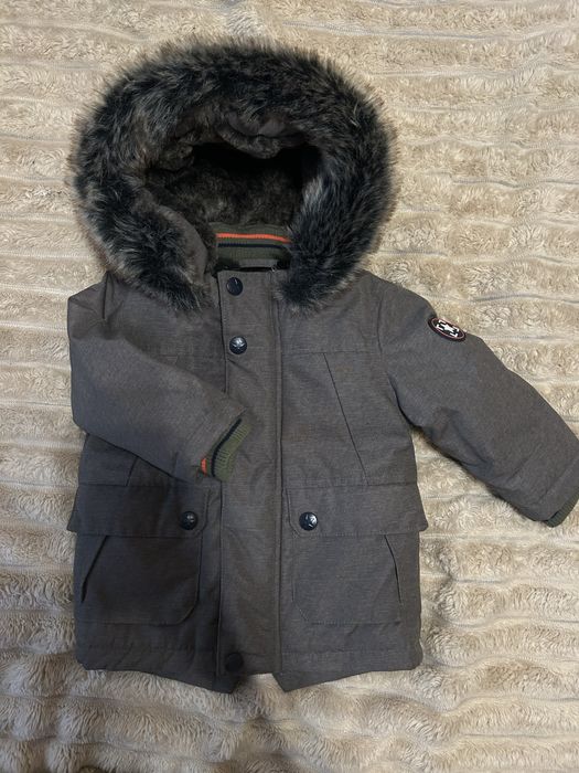 Зимова куртка.