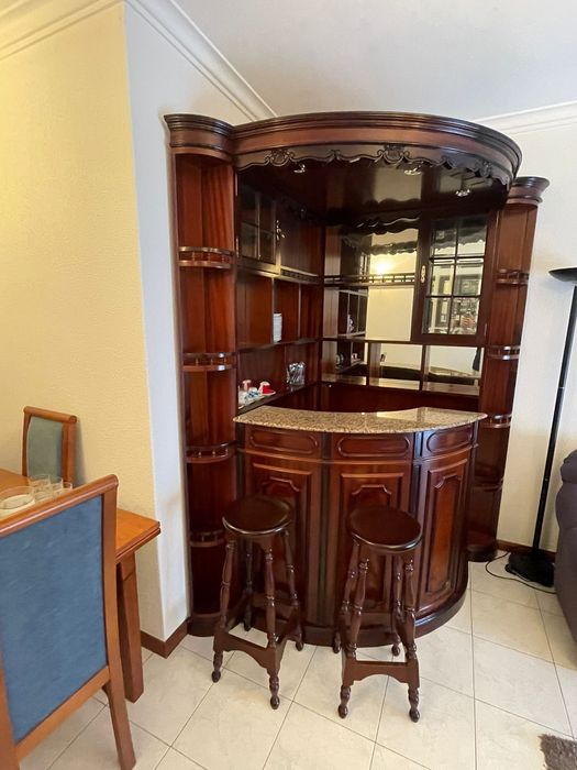 Bar de Sala em perfeitas condições