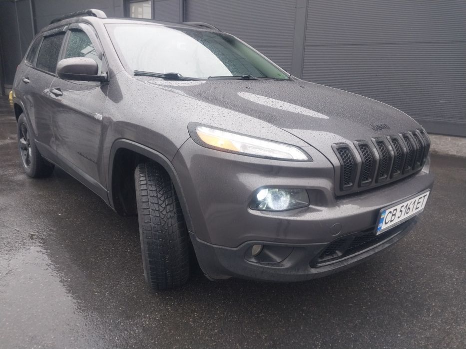 Jeep cherokee 3.2 , 4×4