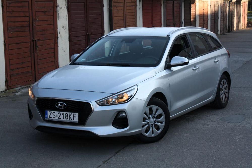 Hyundai I30 Hyundai i30 1.6 crdi super stan bez wkładu