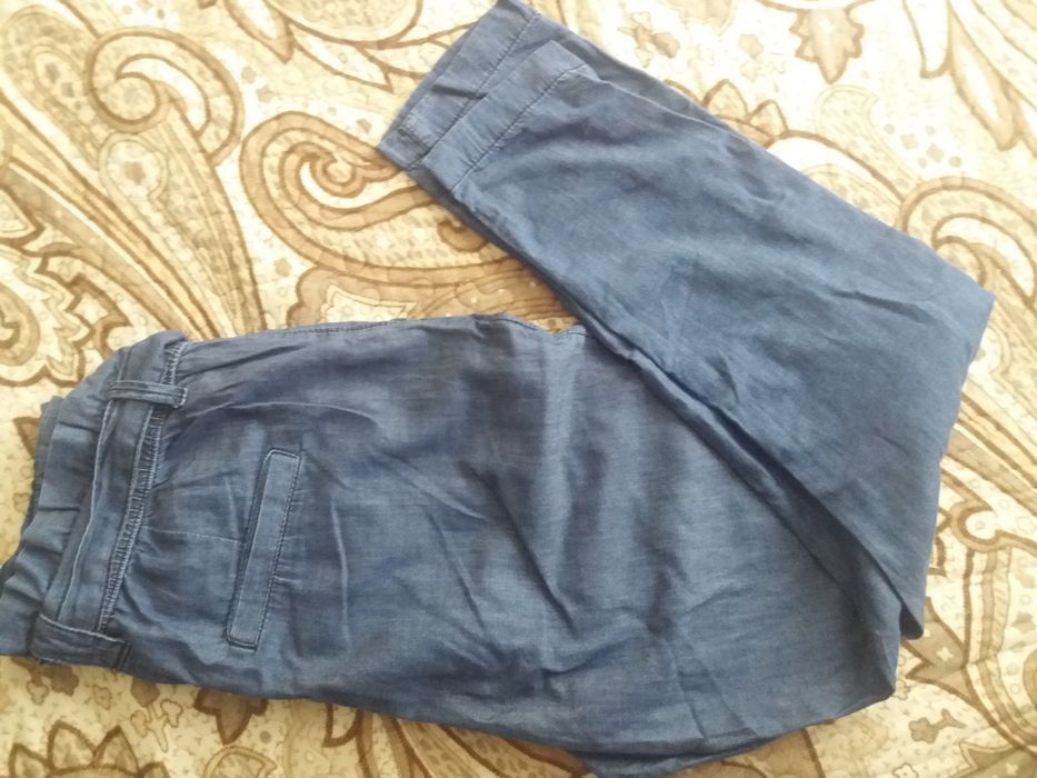 Джинси ідеальний стан