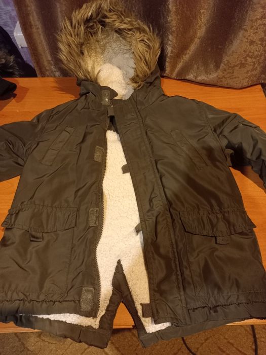 Куртки 3-5 років