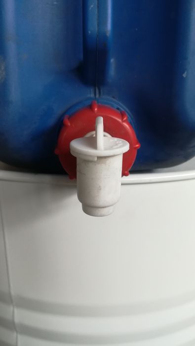 Torneira em plástico