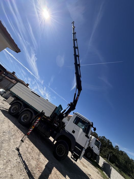 Man TGS480 com grua hiab 21M e Bascula