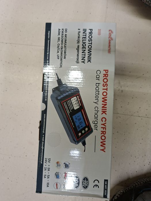 Prostownik cyfrowy 12/24V 10A