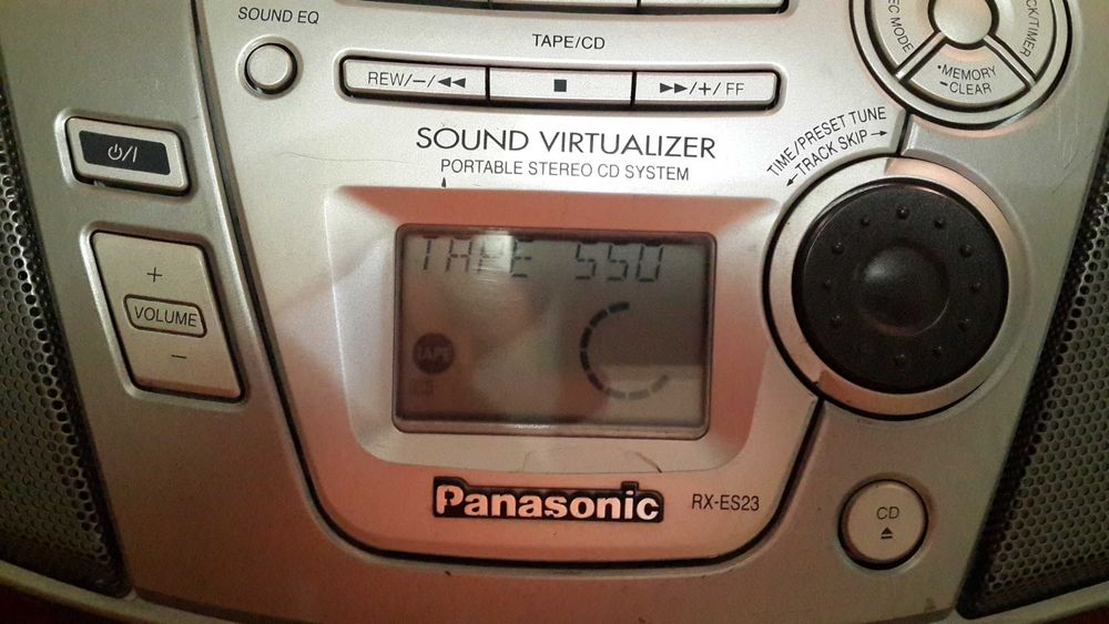 Переносной музыкальный центр PANASONIC RX-ES 23,и запчасти.