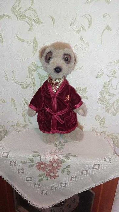 Коллекционная игрушка сурикат Александр