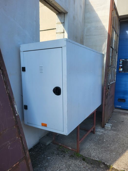 Zabudowy różnego typu na wymiar