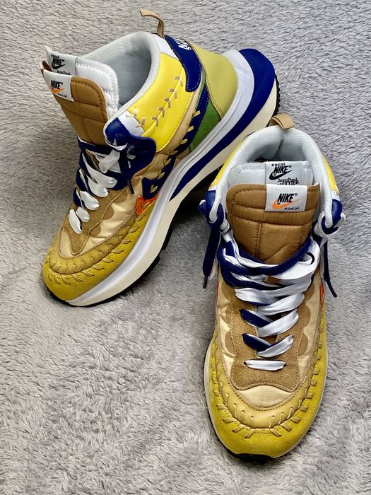 靴 NIKE Vaporwaffle / Sacai 6.5 中古・古着通販】NIKE (ナイキ) sacai (サカイ) スニーカー