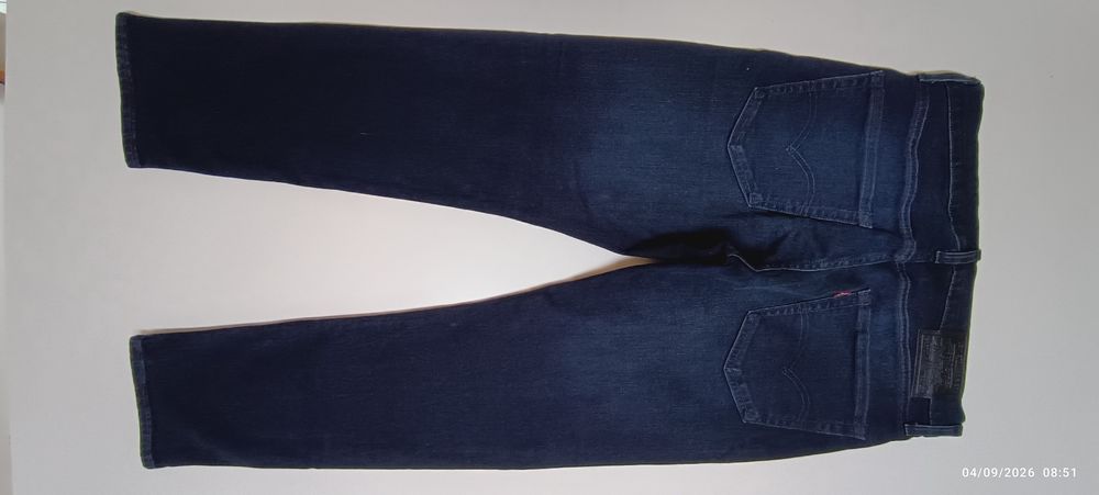 Levi's 502 W32-L30 novas sem etiqueta