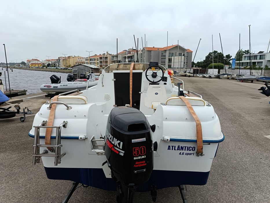 Lancha Atlântico Baleote Sport
