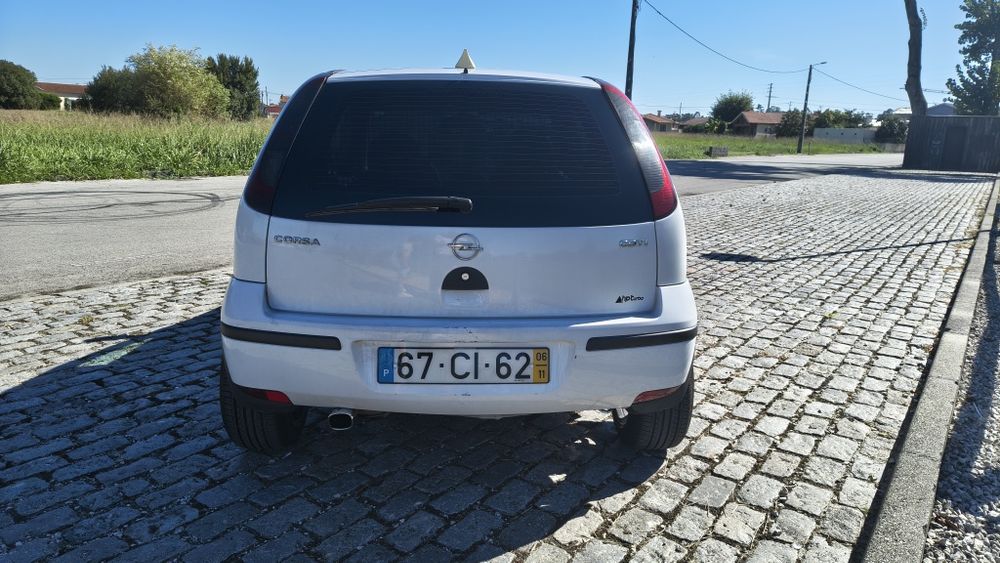 Opel Corsa C Comercial LEER DESCRIÇÃO